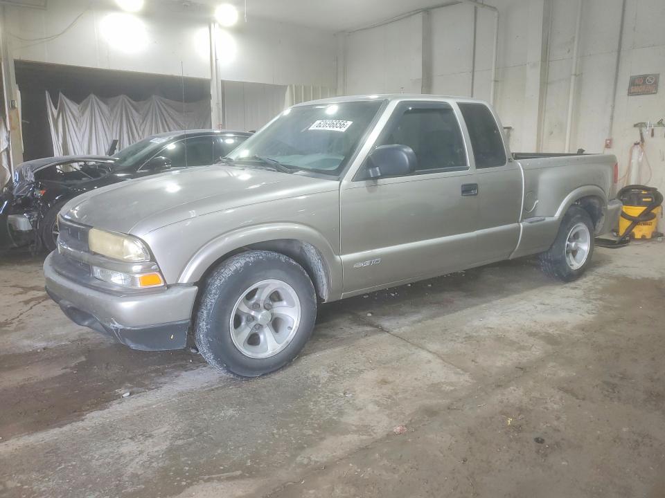 62696856 :رقم المزاد ، 1GCCS19H738110989 vin ، 2003 Chevrolet S Truck مزاد بيع