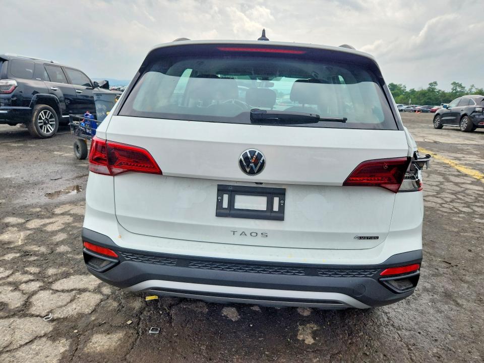 2024 Volkswagen Taos მანქანა იყიდება აუქციონზე, vin: 3VV8X7B2XRM058361, აუქციონის ნომერი: 63033056