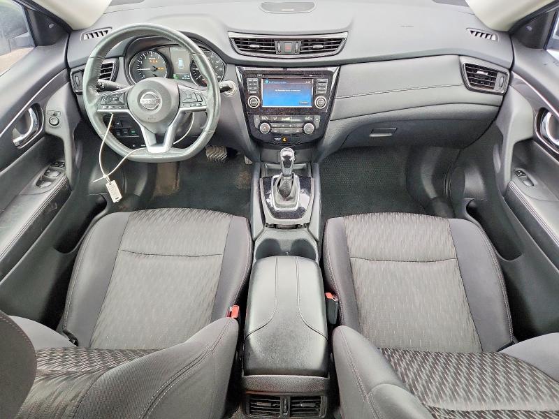 62165656 :رقم المزاد ، 5N1AT2MV0HC879339 vin ، 2017 Nissan Rogue مزاد بيع