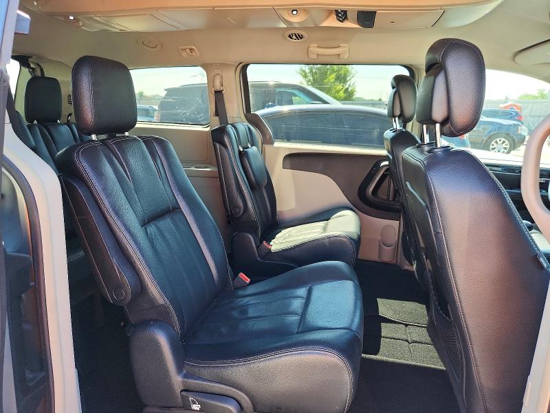 60694606 :رقم المزاد ، 2C4RC1BG7ER174420 vin ، 2014 Chrysler Town & Country مزاد بيع