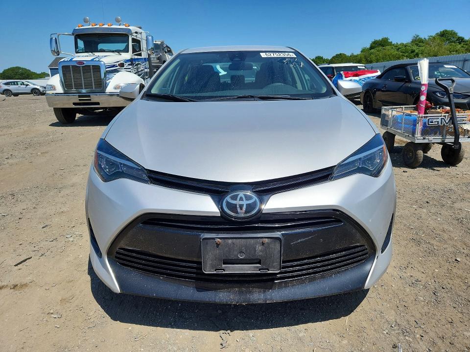 62752356 :رقم المزاد ، 2T1BURHE5HC959025 vin ، 2017 Toyota Corolla مزاد بيع