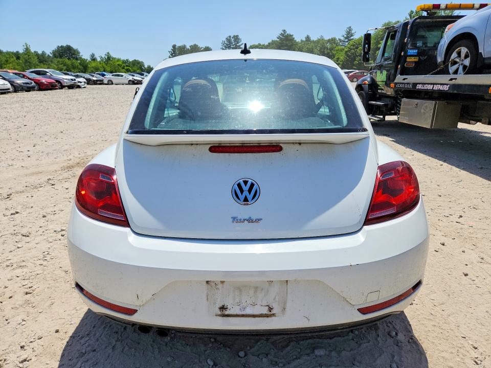 59356336 :رقم المزاد ، 3VWF17AT2HM630066 vin ، 2017 Volkswagen Beetle مزاد بيع