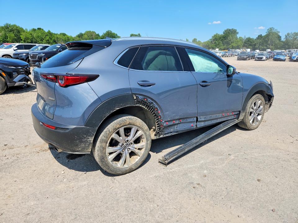 62443876 :رقم المزاد ، 3MVDMBDMXMM221251 vin ، 2021 Mazda Cx-30 مزاد بيع