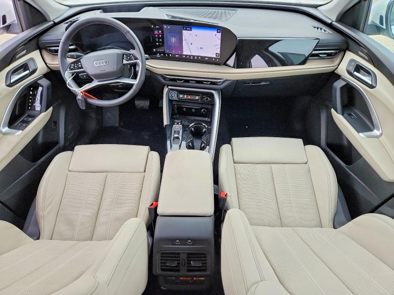 59143886 :رقم المزاد ، WA12AAGU1S2080835 vin ، 2025 Audi Q5 مزاد بيع