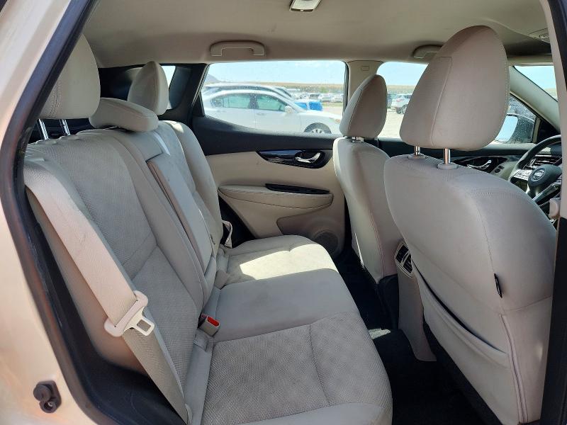 60796126 :رقم المزاد ، JN1BJ1CR3JW283632 vin ، 2018 Nissan Rogue Sport مزاد بيع