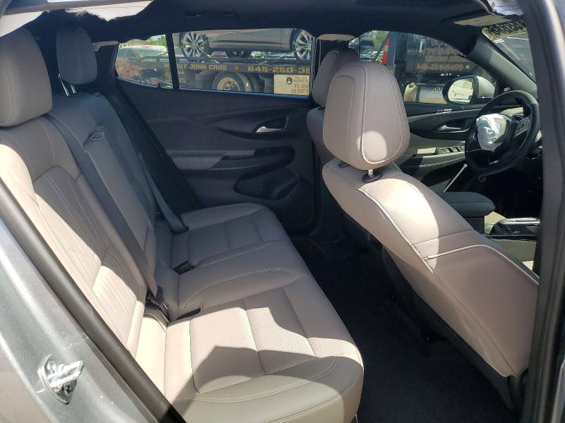 60443286 :رقم المزاد ، KL47LCEP2SB174263 vin ، 2025 Buick Envista مزاد بيع