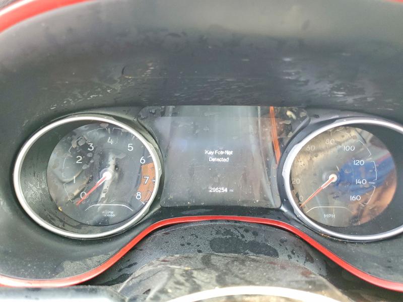 61519376 :رقم المزاد ، 3C4NJDDB5KT645285 vin ، 2019 Jeep Compass مزاد بيع