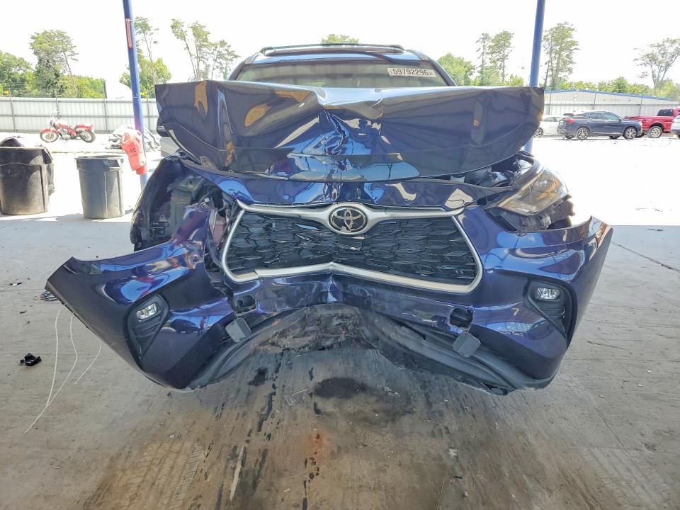 59792296 :رقم المزاد ، 5TDKDRAH8PS012863 vin ، 2023 Toyota Highlander مزاد بيع
