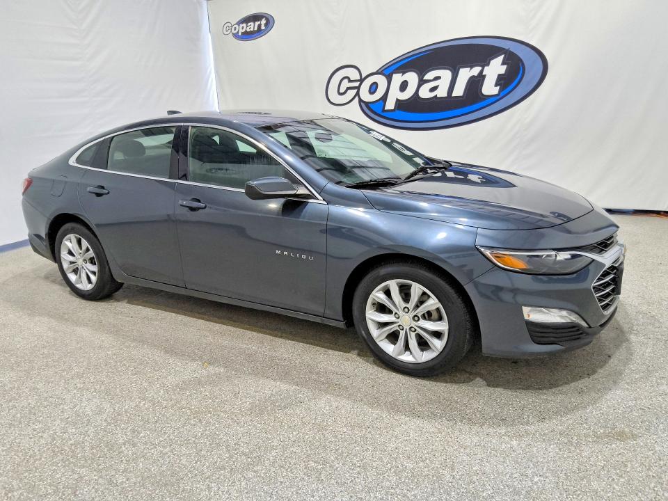 61543506 :رقم المزاد ، 1G1ZD5STXMF066650 vin ، 2021 Chevrolet Malibu مزاد بيع