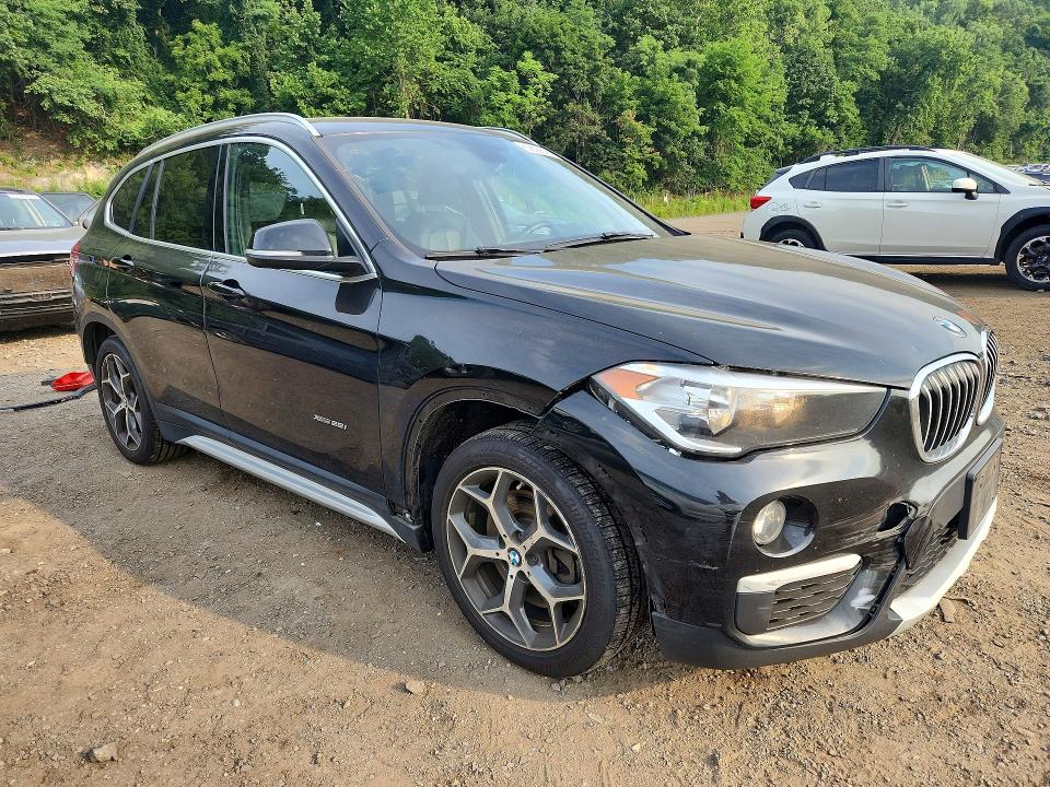 60805616 :رقم المزاد ، WBXHT3C32J5F90813 vin ، 2018 Bmw X1 مزاد بيع