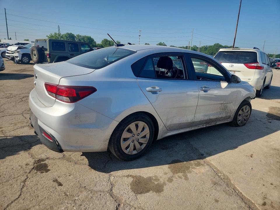 2020 Kia Rio მანქანა იყიდება აუქციონზე, vin: 3KPA24AD7LE293902, აუქციონის ნომერი: 59317066