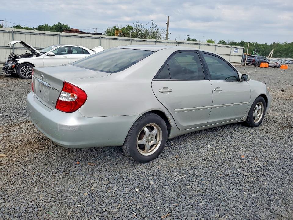 2003 Toyt Camry მანქანა იყიდება აუქციონზე, vin: 4T1BF30K63U559152, აუქციონის ნომერი: 60840106