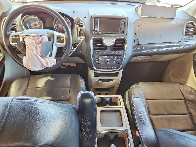 63043286 :رقم المزاد ، 2C4RC1BG8FR611097 vin ، 2015 Chrysler Town & Country مزاد بيع