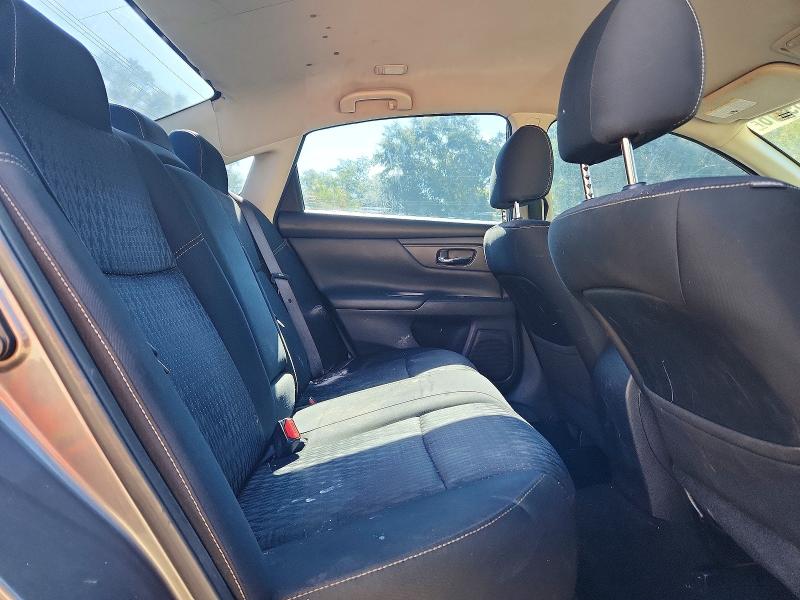 2017 Nissan Altima მანქანა იყიდება აუქციონზე, vin: 1N4AL3AP1HN323874, აუქციონის ნომერი: 60069916