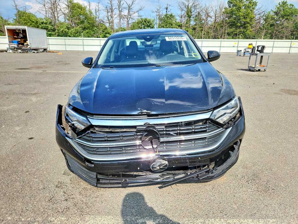 Продажа на аукционе авто 2023 Volkswagen Jetta, vin: 3VW7M7BU2PM027054, номер лота: 62313316