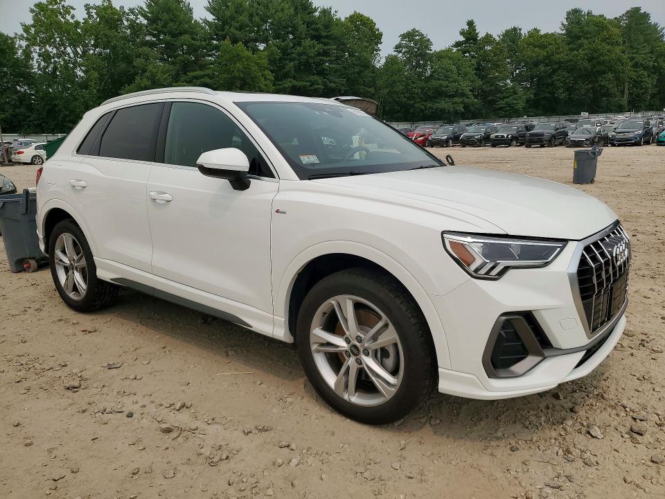 Продажа на аукционе авто 2024 Audi Q3, vin: WA1DECF38R1198799, номер лота: 60990836