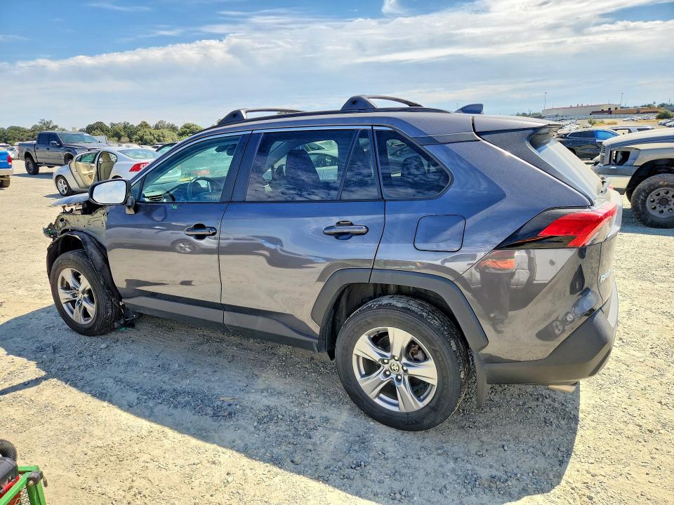 61939286 :رقم المزاد ، 2T3P1RFV5PW369056 vin ، 2023 Toyota Rav4 مزاد بيع
