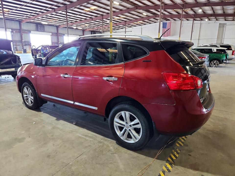 61585056 :رقم المزاد ، JN8AS5MT9FW668177 vin ، 2015 Nissan Rogue Select مزاد بيع