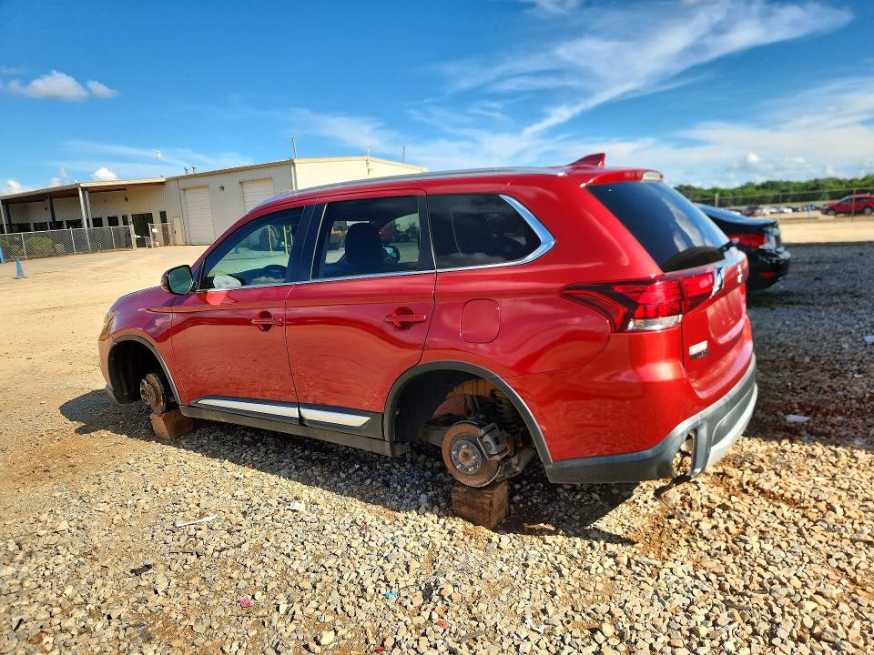 55408186 :رقم المزاد ، JA4AD3A32JZ007929 vin ، 2018 Mitsubishi Outlander مزاد بيع