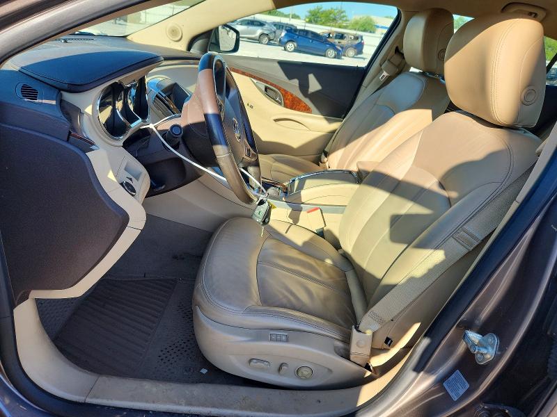 60842266 :رقم المزاد ، 1G4GD5E38CF176942 vin ، 2012 Buick Lacrosse مزاد بيع
