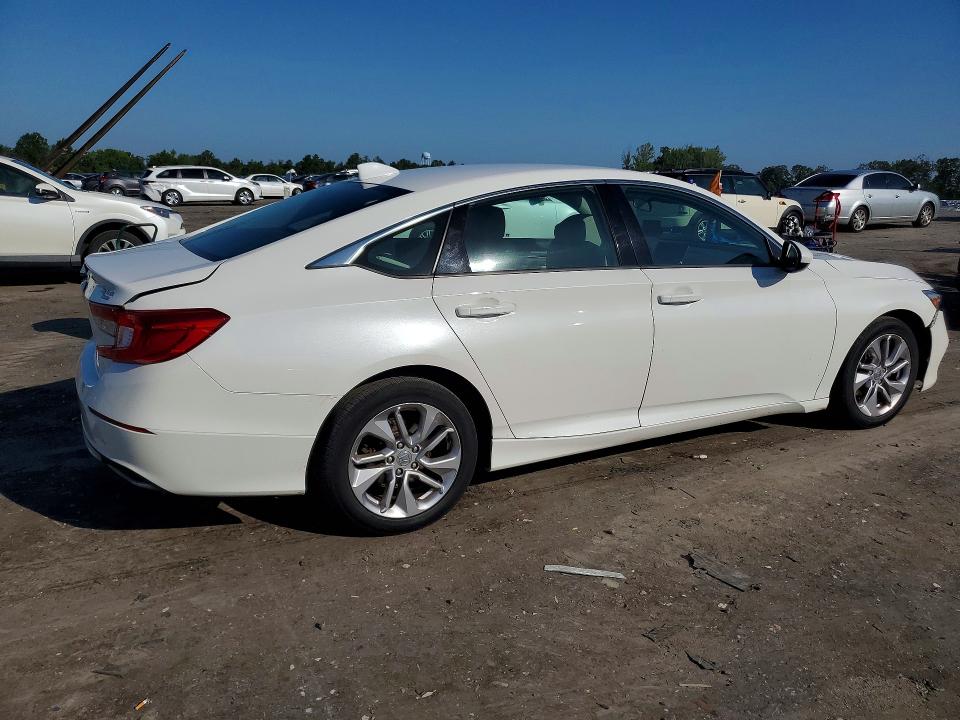 60787606 :رقم المزاد ، 1HGCV1F17JA041324 vin ، 2018 Honda Accord مزاد بيع