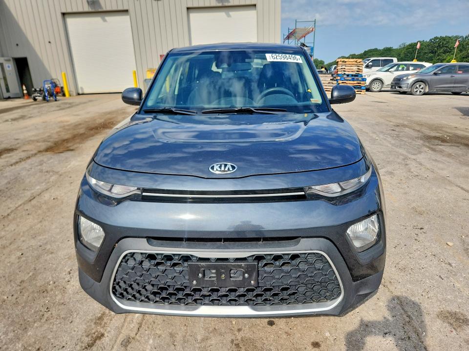 2021 Kia Soul მანქანა იყიდება აუქციონზე, vin: KNDJ23AU5M7773741, აუქციონის ნომერი: 62598496