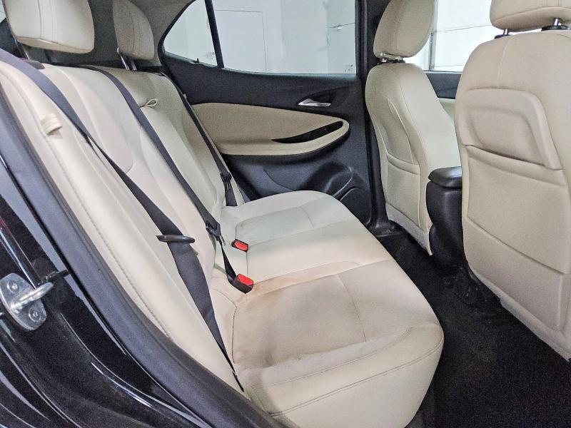 60586876 :رقم المزاد ، KL4MMDSL5NB068112 vin ، 2022 Buick Encore Gx مزاد بيع