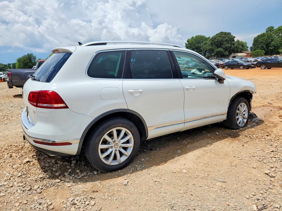 Aukcja sprzedaży 2015 Volkswagen Touareg, vin: WVGEF9BP4FD002785, numer aukcji: 61528886
