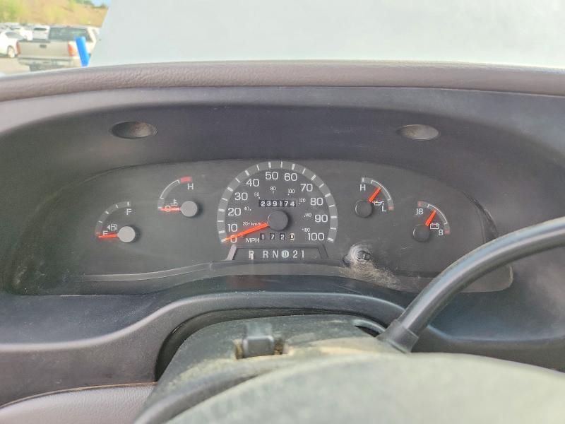 61370296 :رقم المزاد ، 1FBSS31L9XHB43252 vin ، 1999 Ford Econoline مزاد بيع
