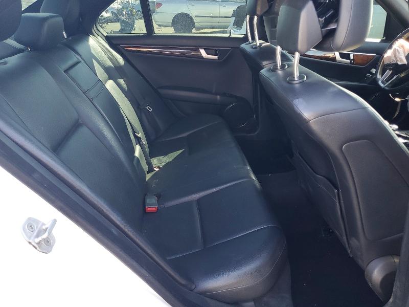 Продажа на аукционе авто 2013 Mercedes-benz C, vin: WDDGF8AB1DR246459, номер лота: 62099226