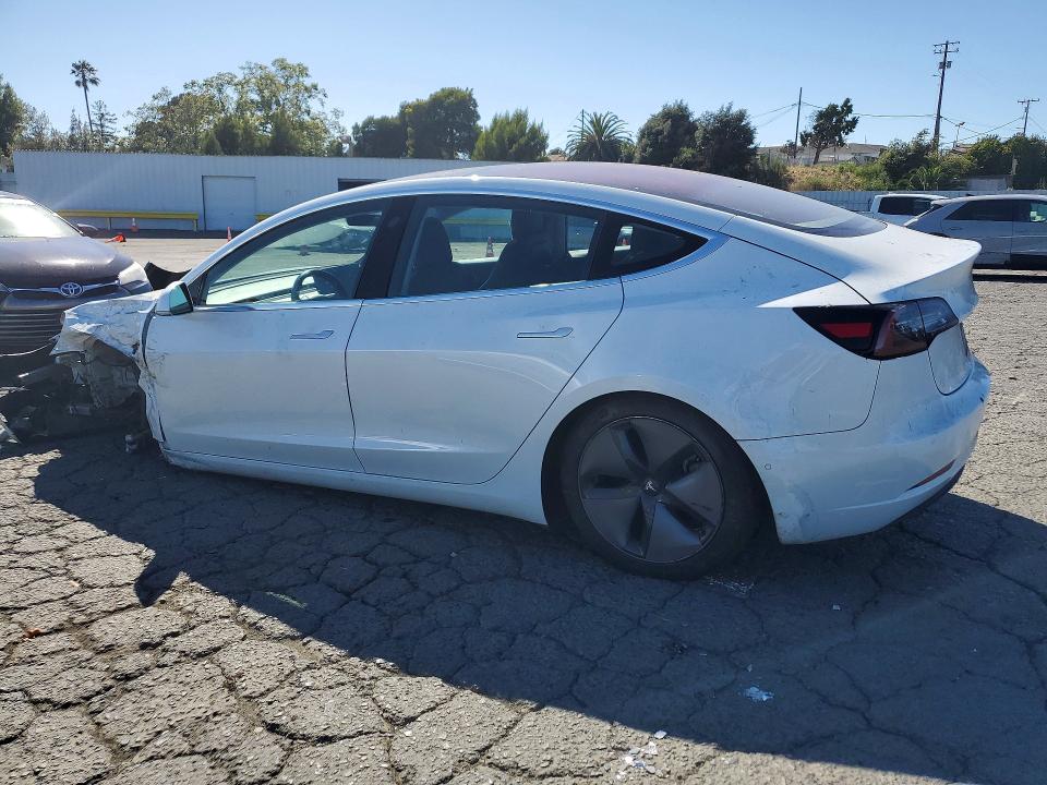 Продаж на аукціоні авто 2018 Tesla Model 3, vin: 5YJ3E1EA1JF014773, номер лоту: 60818086