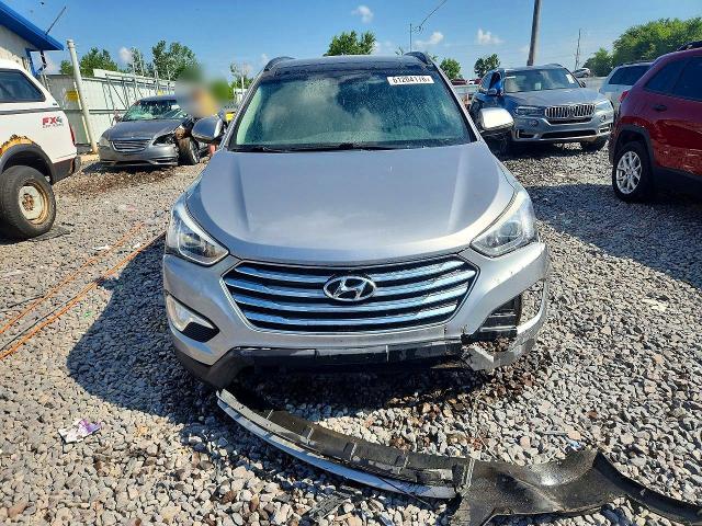 2015 Hyundai Santa Fe მანქანა იყიდება აუქციონზე, vin: KM8SRDHF4FU100811, აუქციონის ნომერი: 61204176
