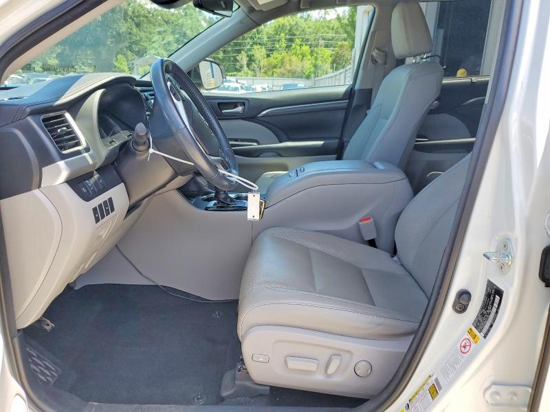2018 Toyota Highlander მანქანა იყიდება აუქციონზე, vin: 5TDYZRFH9JS273768, აუქციონის ნომერი: 59668526