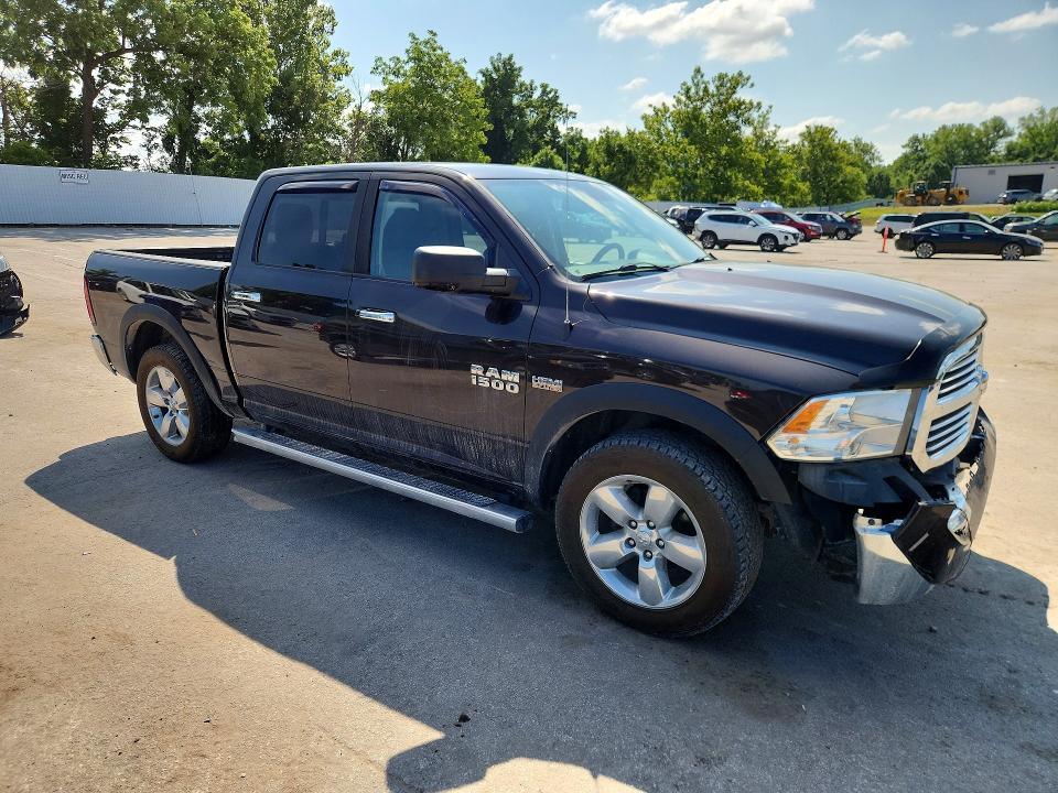 61421256 :رقم المزاد ، 1C6RR7LT5GS316060 vin ، 2016 Ram 1500 مزاد بيع