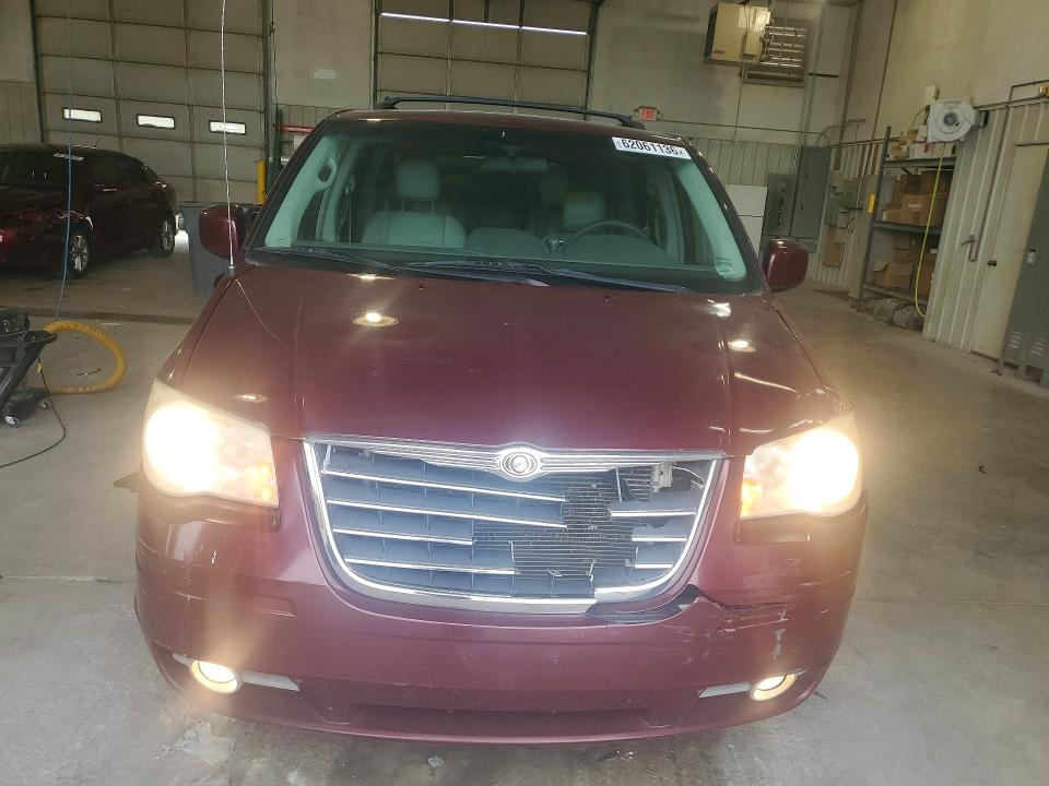 Продаж на аукціоні авто 2008 Chrysler Town & Country, vin: 2A8HR54P48R738438, номер лоту: 62061136