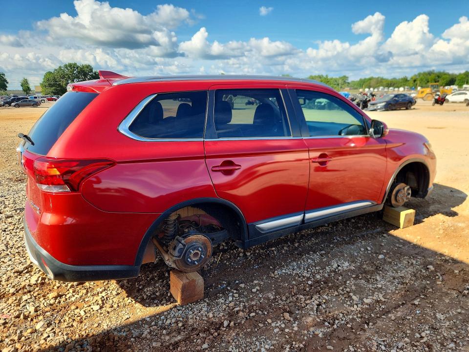 55408186 :رقم المزاد ، JA4AD3A32JZ007929 vin ، 2018 Mitsubishi Outlander مزاد بيع