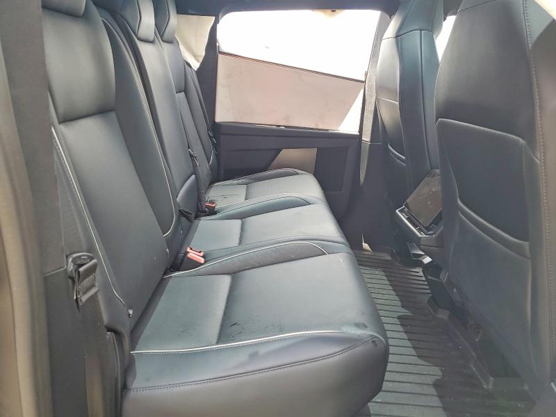 63221046 :رقم المزاد ، 7G2CEHEEXRA038443 vin ، 2024 Tesla Cybertruck مزاد بيع