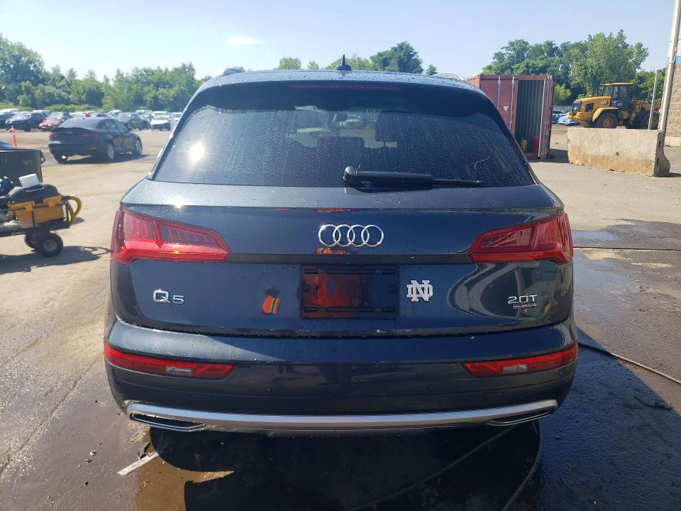 60395786 :رقم المزاد ، WA1BNAFY0J2240131 vin ، 2018 Audi Q5 مزاد بيع