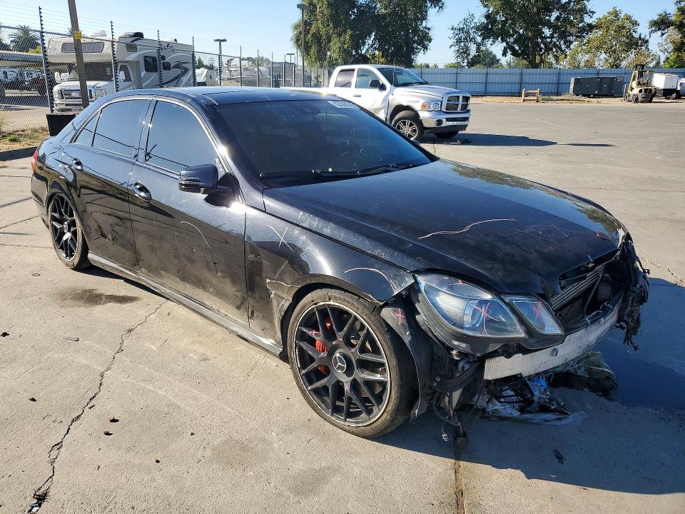 63508076 :رقم المزاد ، WDDHF7HBXBA344356 vin ، 2011 Mercedes-benz E مزاد بيع
