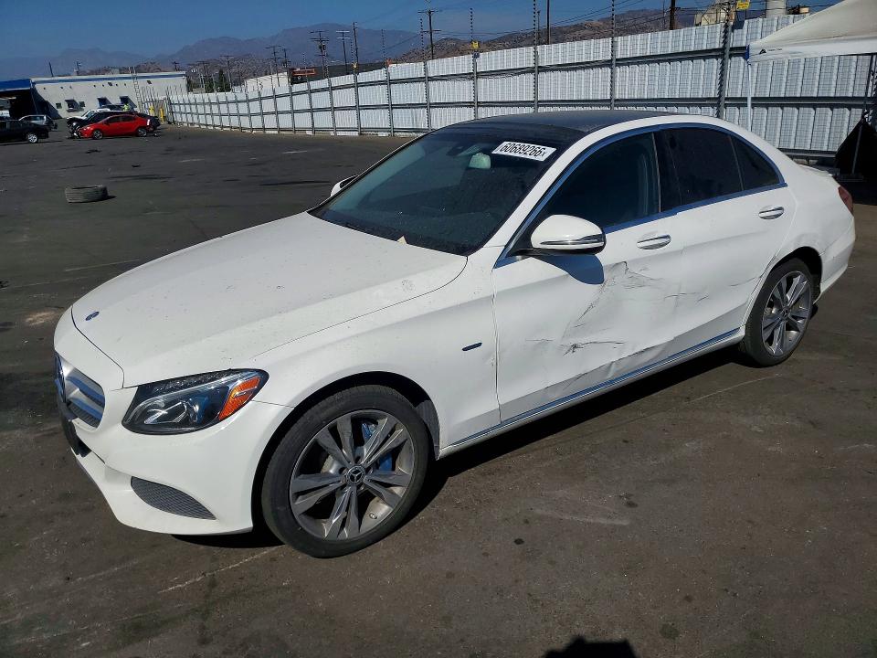Продажа на аукционе авто 2017 Mercedes-benz C, vin: 55SWF4HB0HU223544, номер лота: 60689266