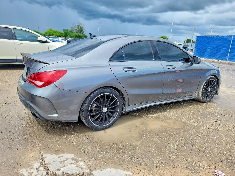 62241856 :رقم المزاد ، WDDSJ4EB8EN028359 vin ، 2014 Mercedes-benz Cla مزاد بيع
