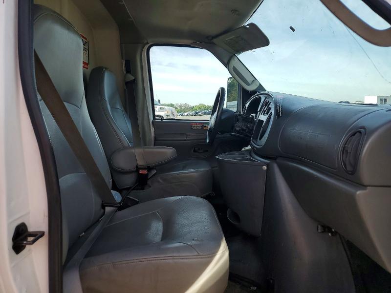 60051836 :رقم المزاد ، 1FDXE45SX6HA86621 vin ، 2006 Ford Econoline مزاد بيع