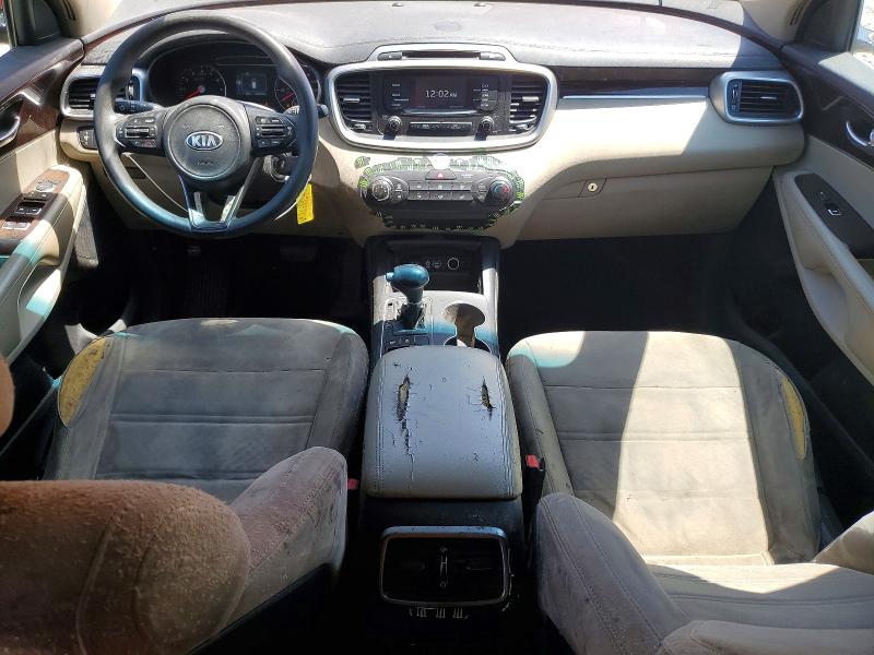 61366646 :رقم المزاد ، 5XYPGDA5XHG313008 vin ، 2017 Kia Sorento مزاد بيع
