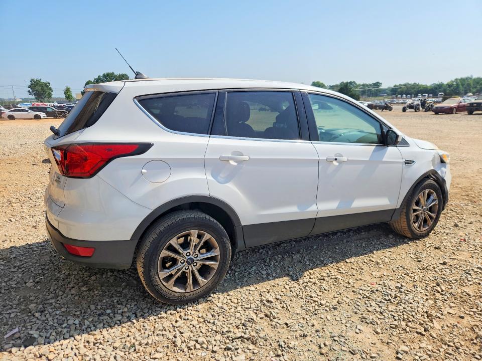 Продажа на аукционе авто 2019 Ford Escape, vin: 1FMCU0GDXKUA87472, номер лота: 59258396