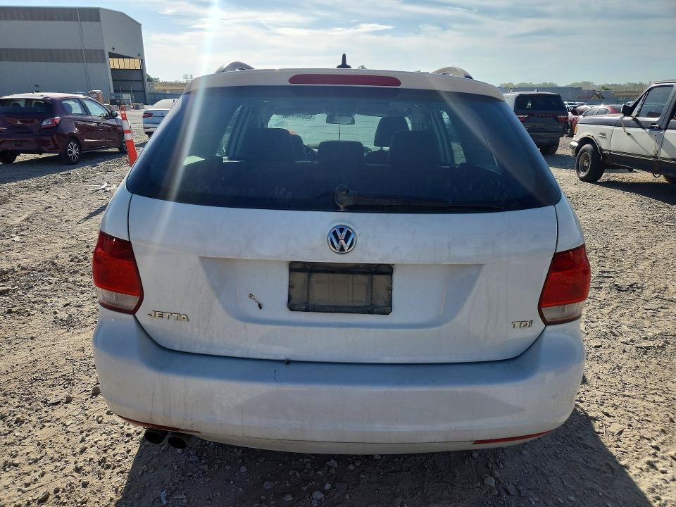 58698416 :رقم المزاد ، 3VWPL7AJ5CM683821 vin ، 2012 Volkswagen Jetta مزاد بيع