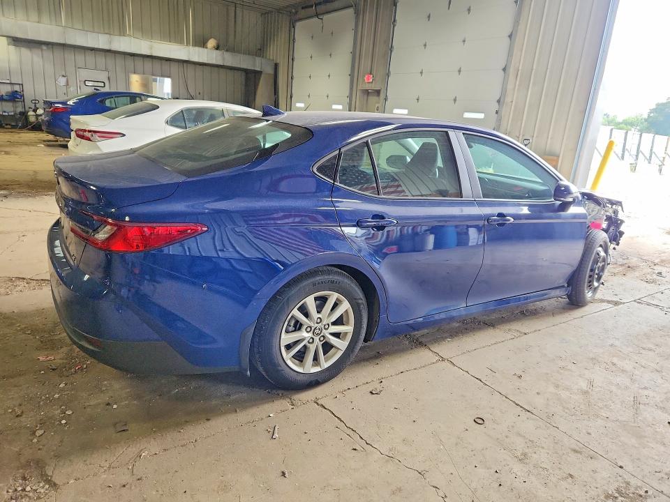 2025 Toyota Camry მანქანა იყიდება აუქციონზე, vin: 4T1DAACK2SU177657, აუქციონის ნომერი: 61960786