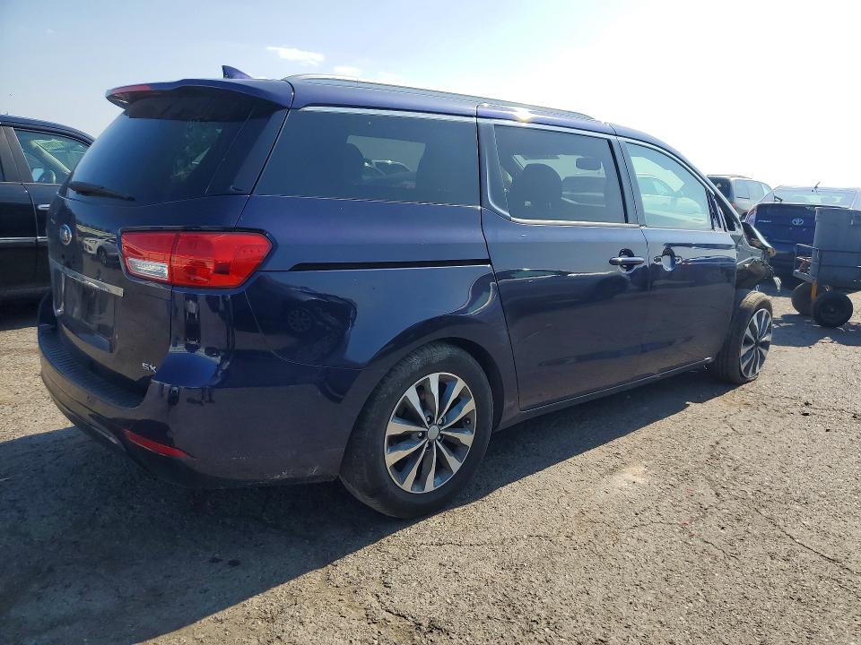 61368906 :رقم المزاد ، KNDMC5C17J6365218 vin ، 2018 Kia Sedona مزاد بيع