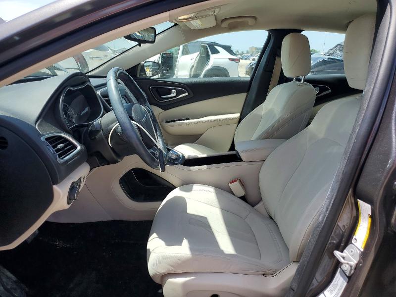 61039796 :رقم المزاد ، 1C3CCCAB8FN560077 vin ، 2015 Chrysler 200 مزاد بيع