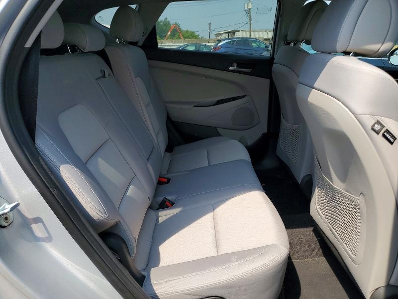 61220156 :رقم المزاد ، KM8J3CA47JU831533 vin ، 2018 Hyundai Tucson مزاد بيع