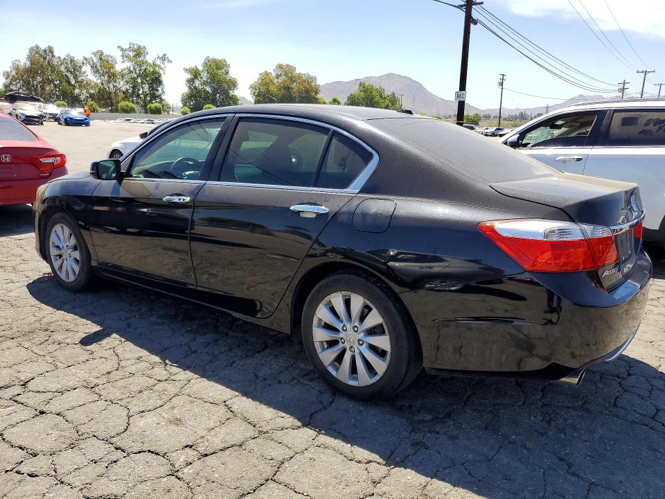 2014 Honda Accord მანქანა იყიდება აუქციონზე, vin: 1HGCR3F86EA012058, აუქციონის ნომერი: 62816806